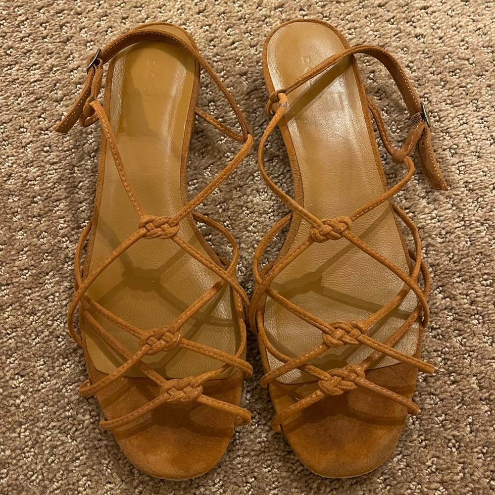 Doen Tan Strappy Knotted Leather Sandals